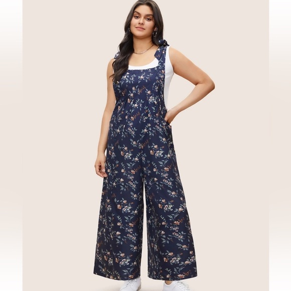 BloomChic Plus Size 2XL Ditsy Floral Pleated Ties Spaghetti Strap Jumpsuit us18 - Picture 1 of 7